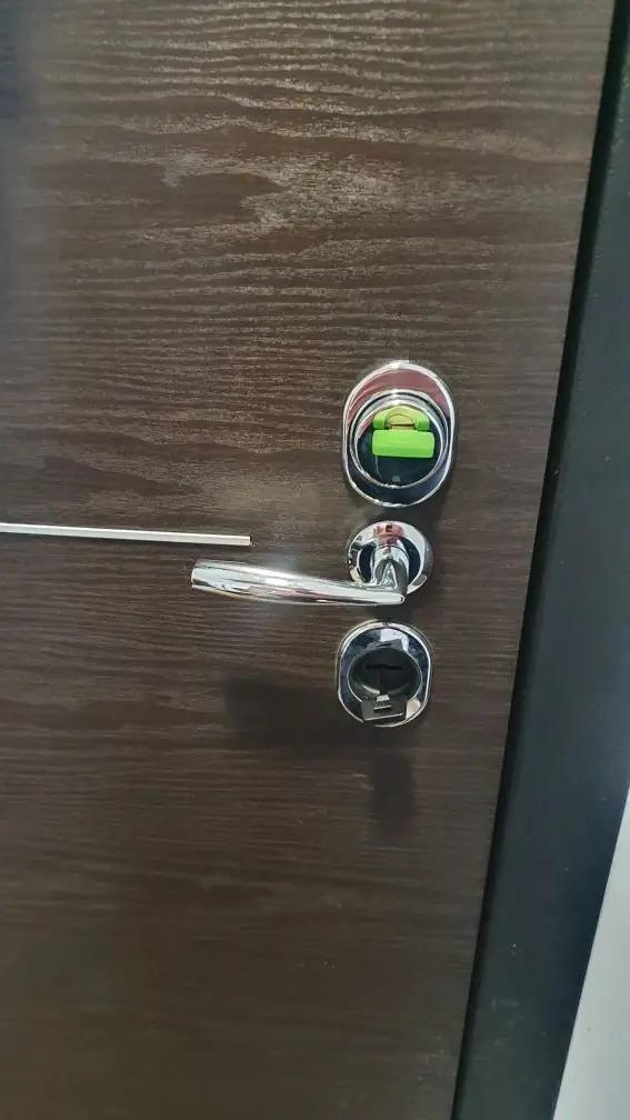Защитные накладки на ручку и замок в Кузьмоловском 